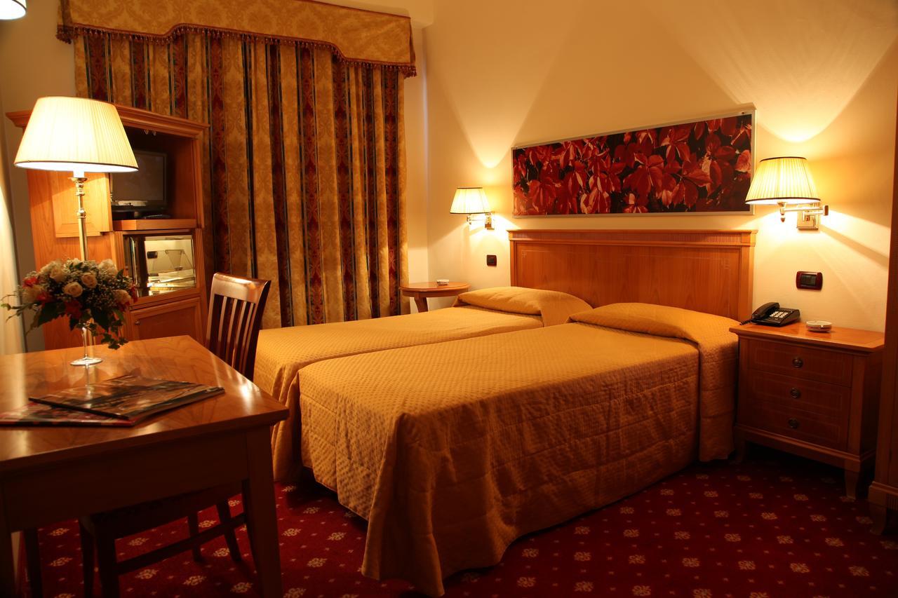 Albergo Ristorante Da Domenico Monte San Savino Ngoại thất bức ảnh